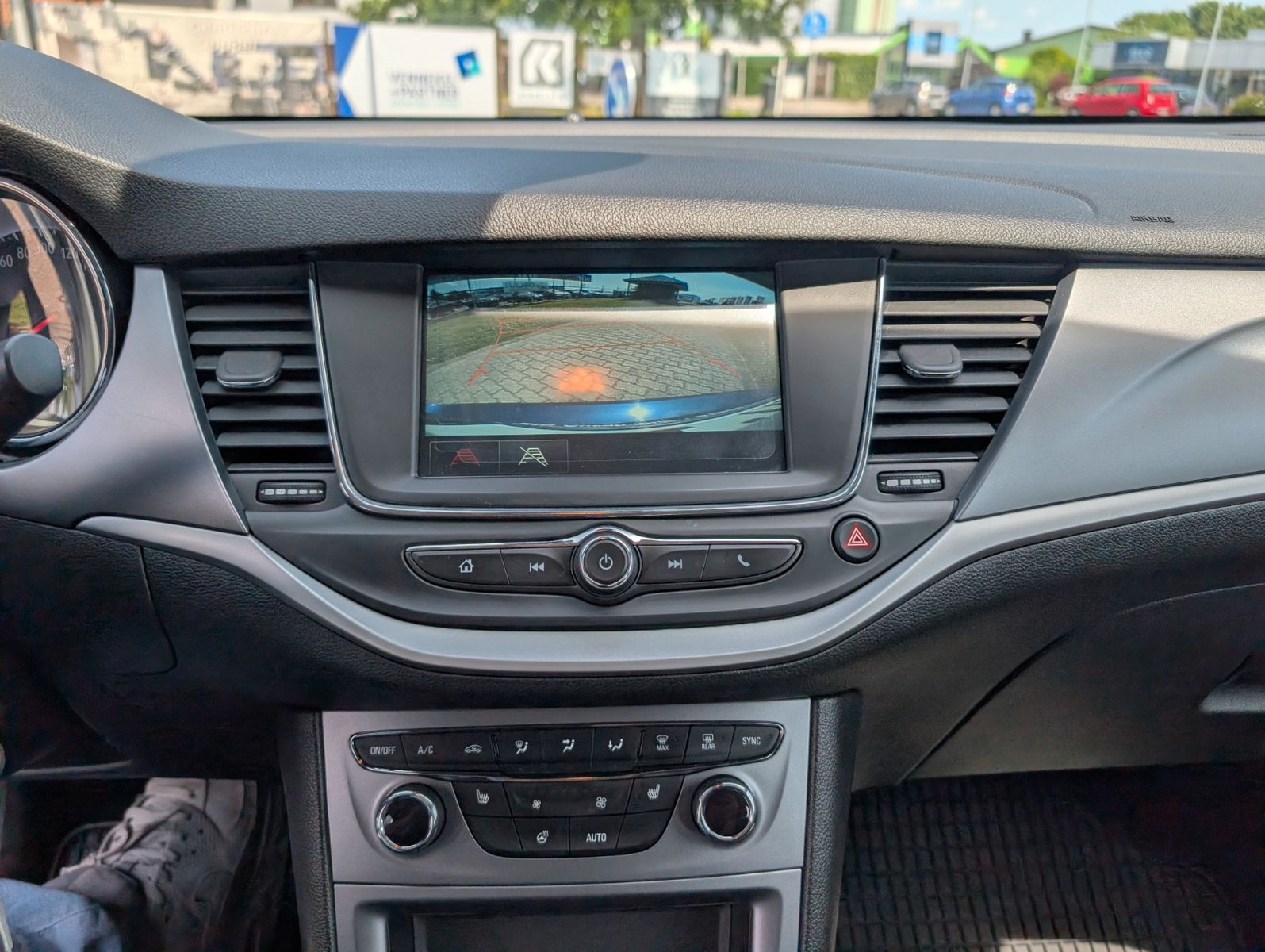 Opel Astra K Sports Tourer Business - Samsaru's Car Outlet