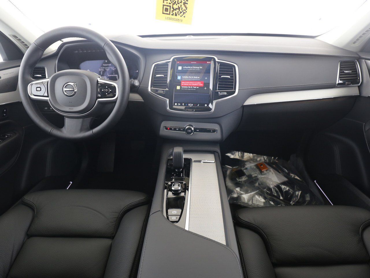 Volvo XC90 Recharge T8 Plus Dark - Samsaru's Car Outlet