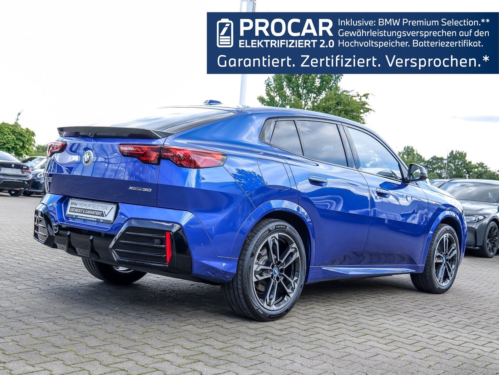 BMW iX2 xDrive30 M-Sportpaket+AHK+HUD+Memory-Sitz+AC