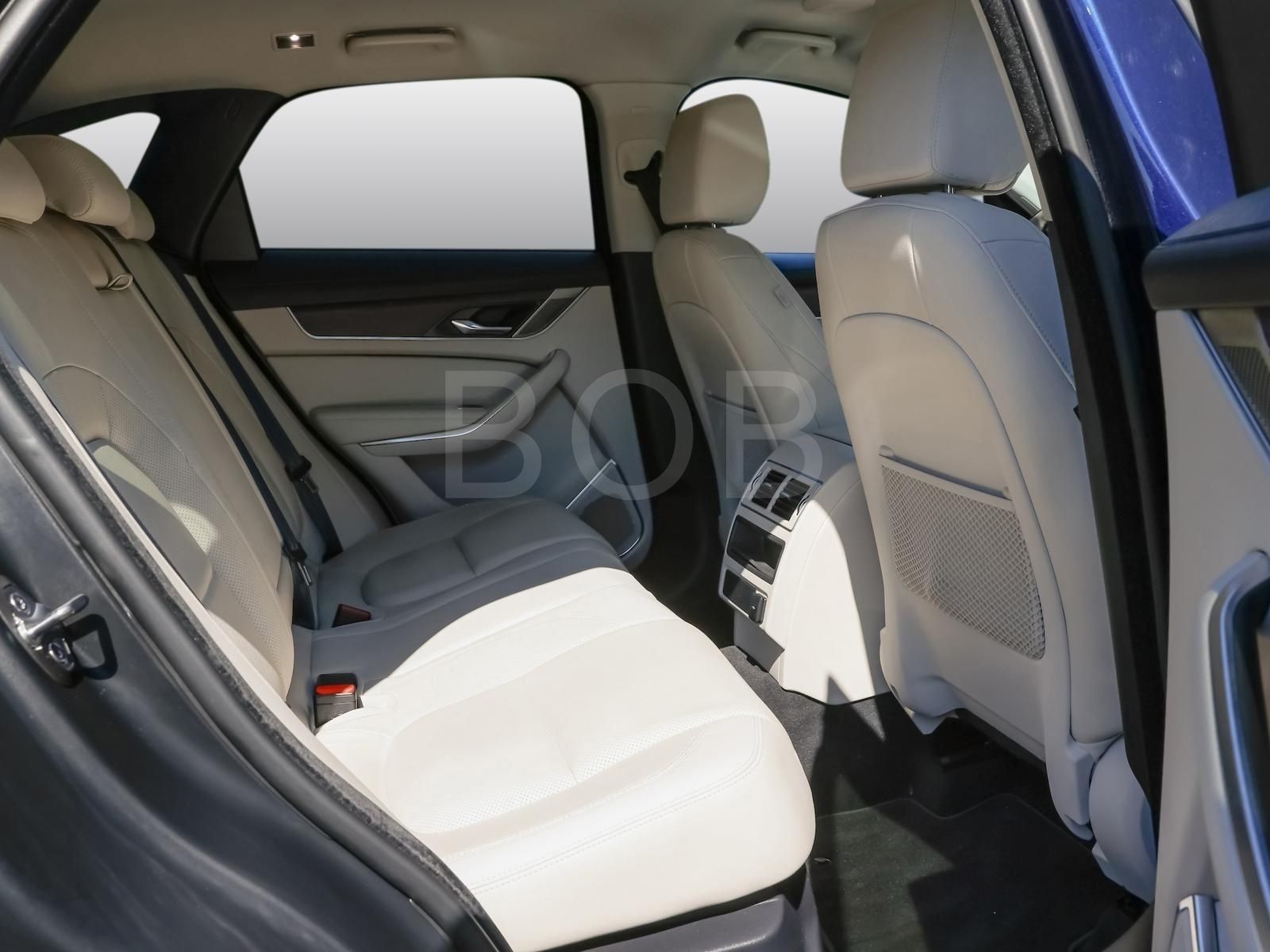 Jaguar F-Pace P400e S AWD Hybrid NAVI ACC HUD KLIMA PDC
