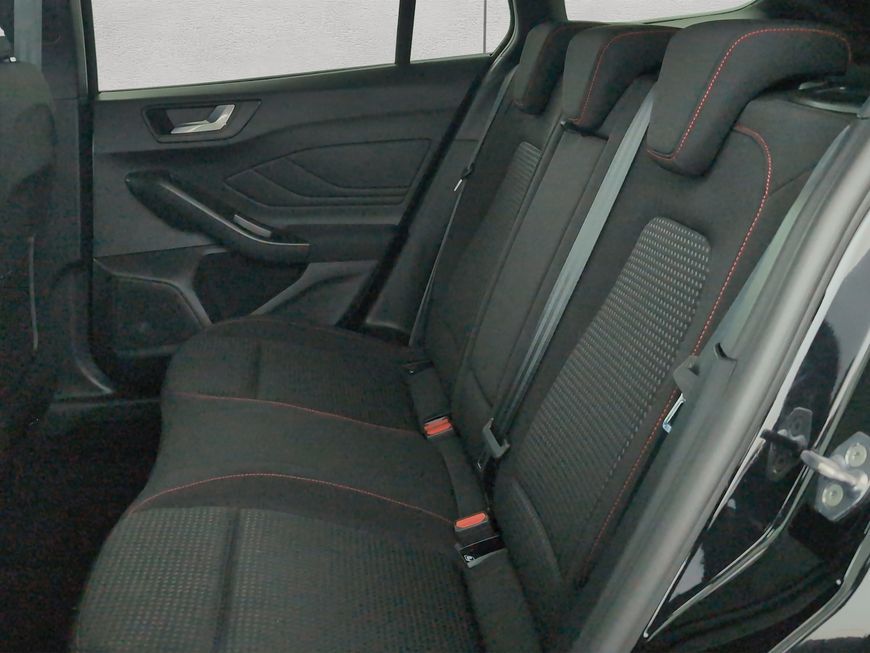 Ford Focus Turnier 1.5 EcoBlue Aut. ST-LINE X AHK+LED