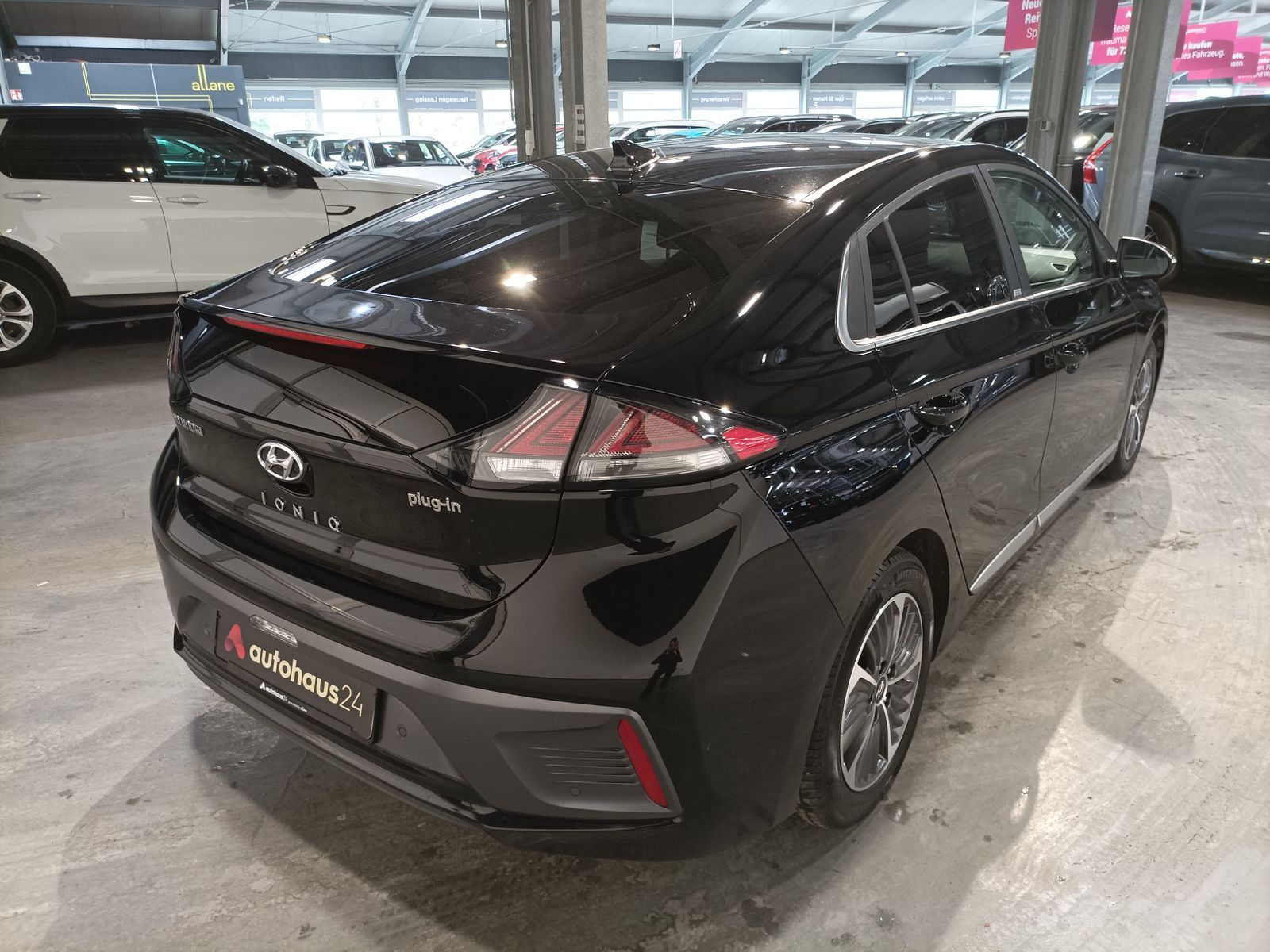 Hyundai IONIQ 1.6 GDI Prime-Paket - Samsaru's Car Outlet