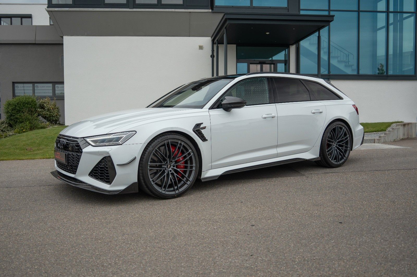 Audi ABT RS6+ Avant 4.0 TFSI quattro / 1 of 25 /