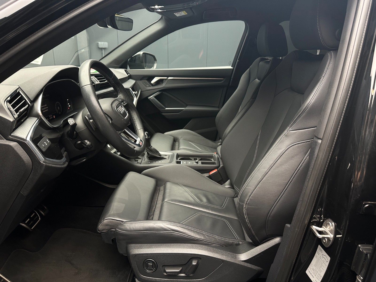 Audi Q3 Sportback 40 TDI quattro S-Line*20Zoll*Optik*