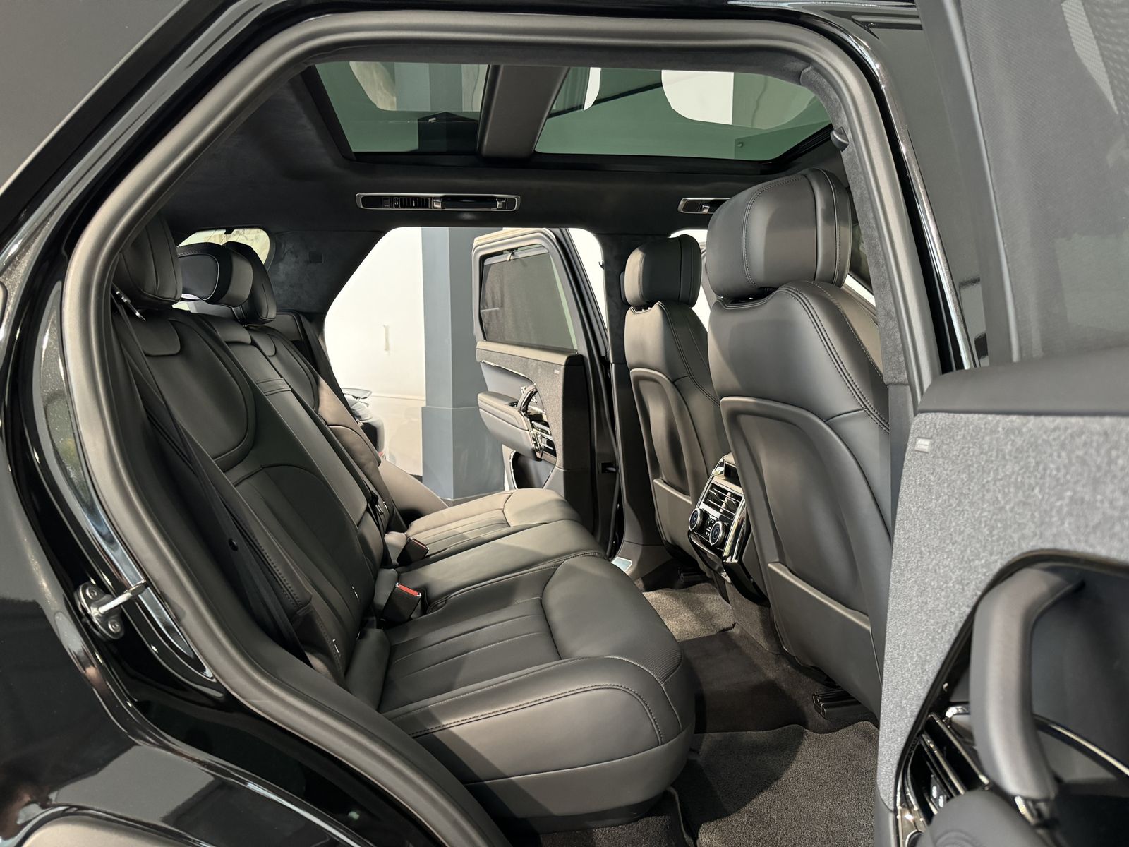 Range Rover Sport Autobiography - Samsaru's Car Outlet