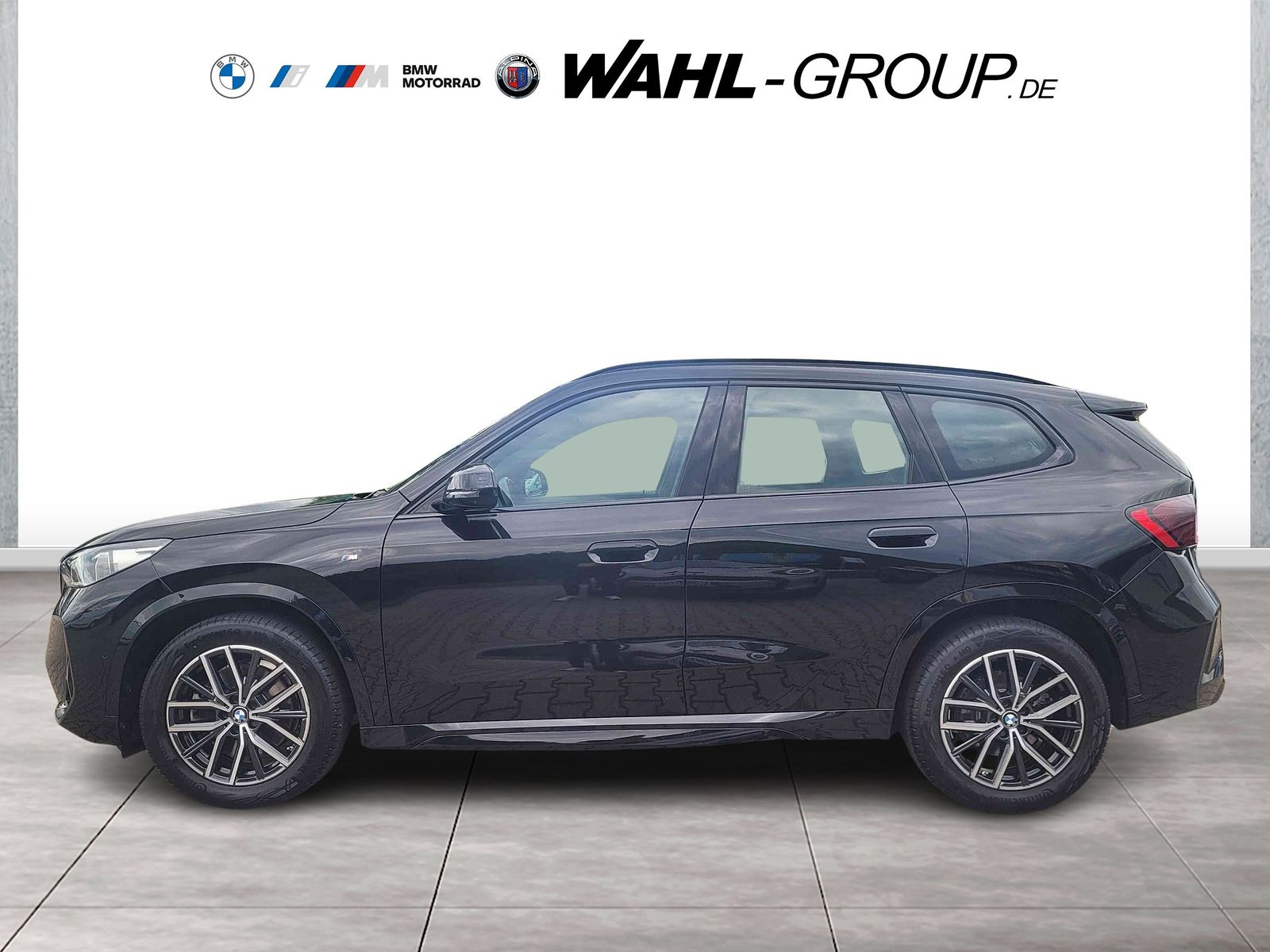 BMW X1 xDrive23i M Sportpaket - Samsaru's Car Outlet
