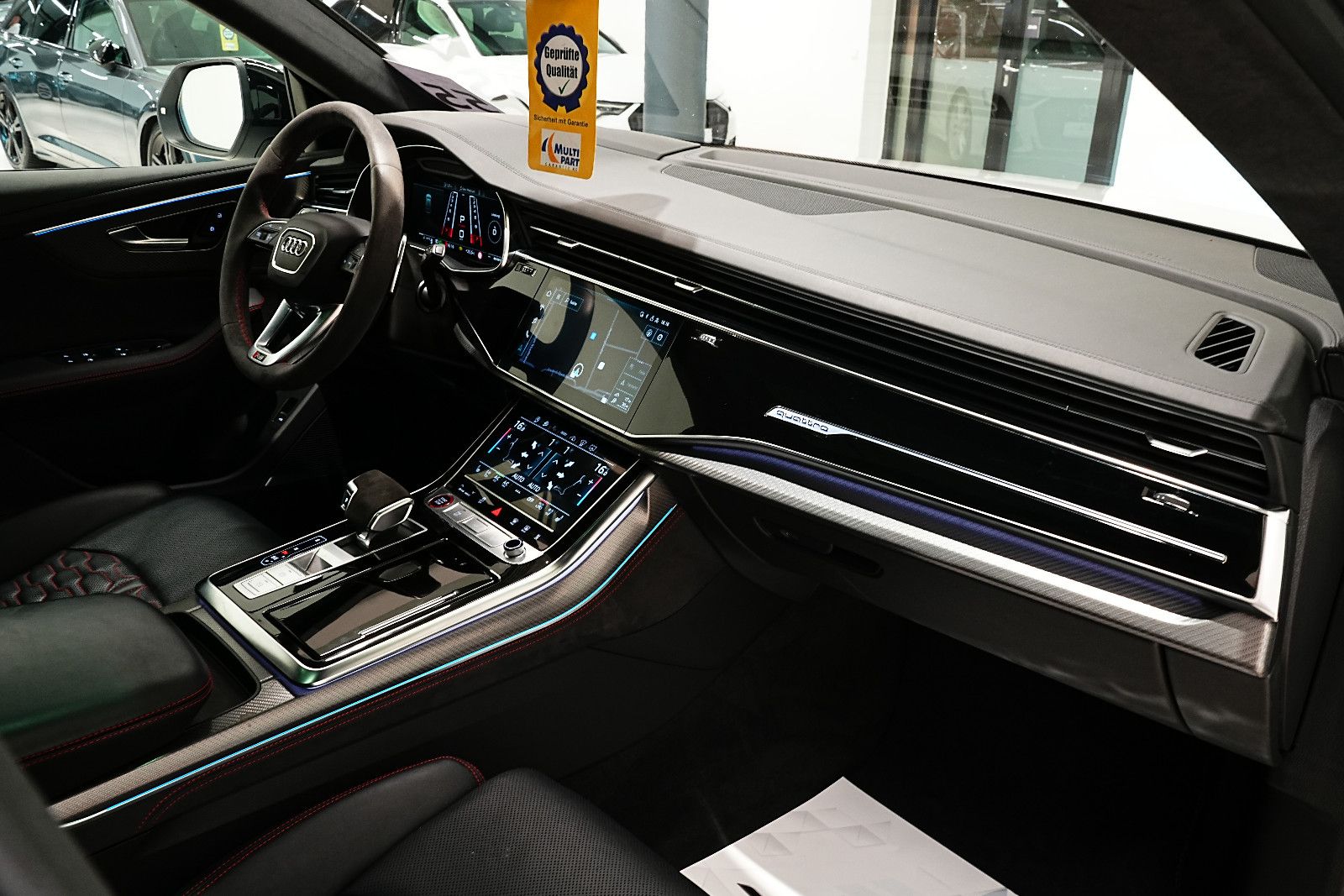 Audi RSQ8 4.0|HUD|KERAMIK|CARBON|SOFT|LUFT|3D|MASSAG|