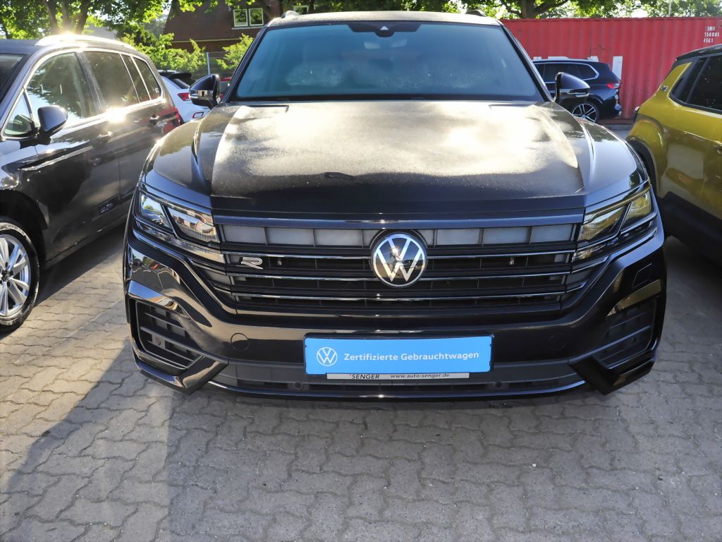 Volkswagen Touareg 3.0 TDI 4M R-Line - Samsaru's Car Outlet