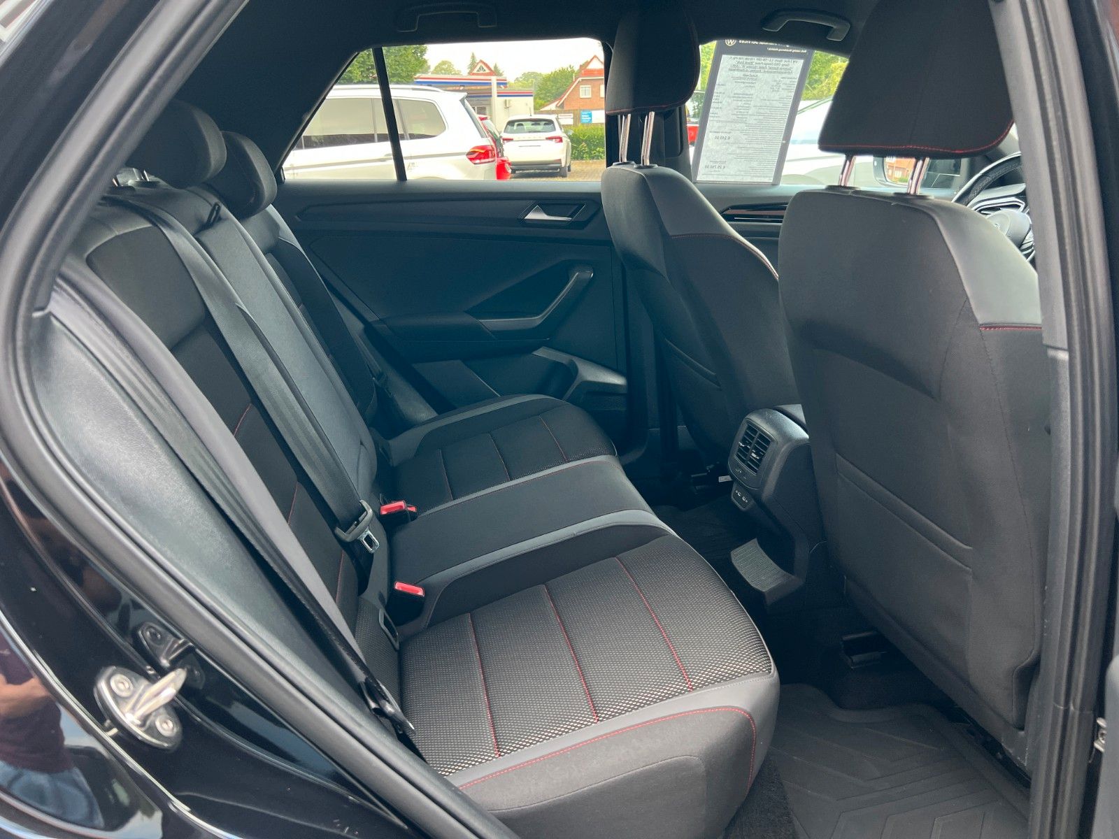 Volkswagen T-Roc 1.5TSi DSG Black - Samsaru's Car Outlet