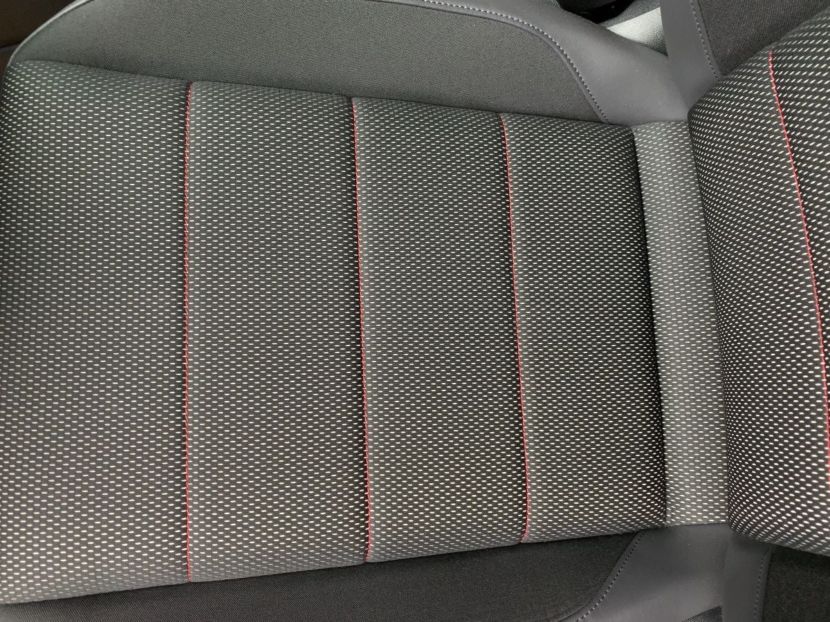 Volkswagen T-Roc 1.5 TSI DSG SPORT - Samsaru's Car Outlet