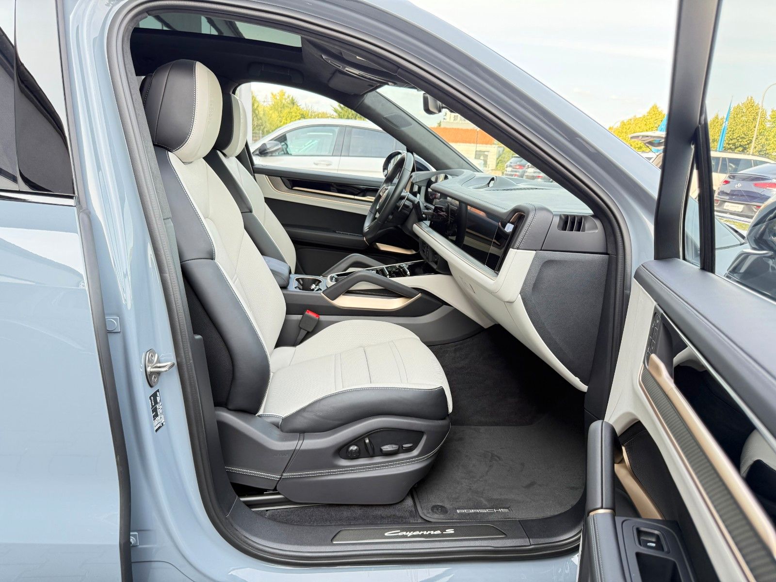 Porsche Cayenne*CoupeS*Individual*3xTV*360°ACC*BURMESTER