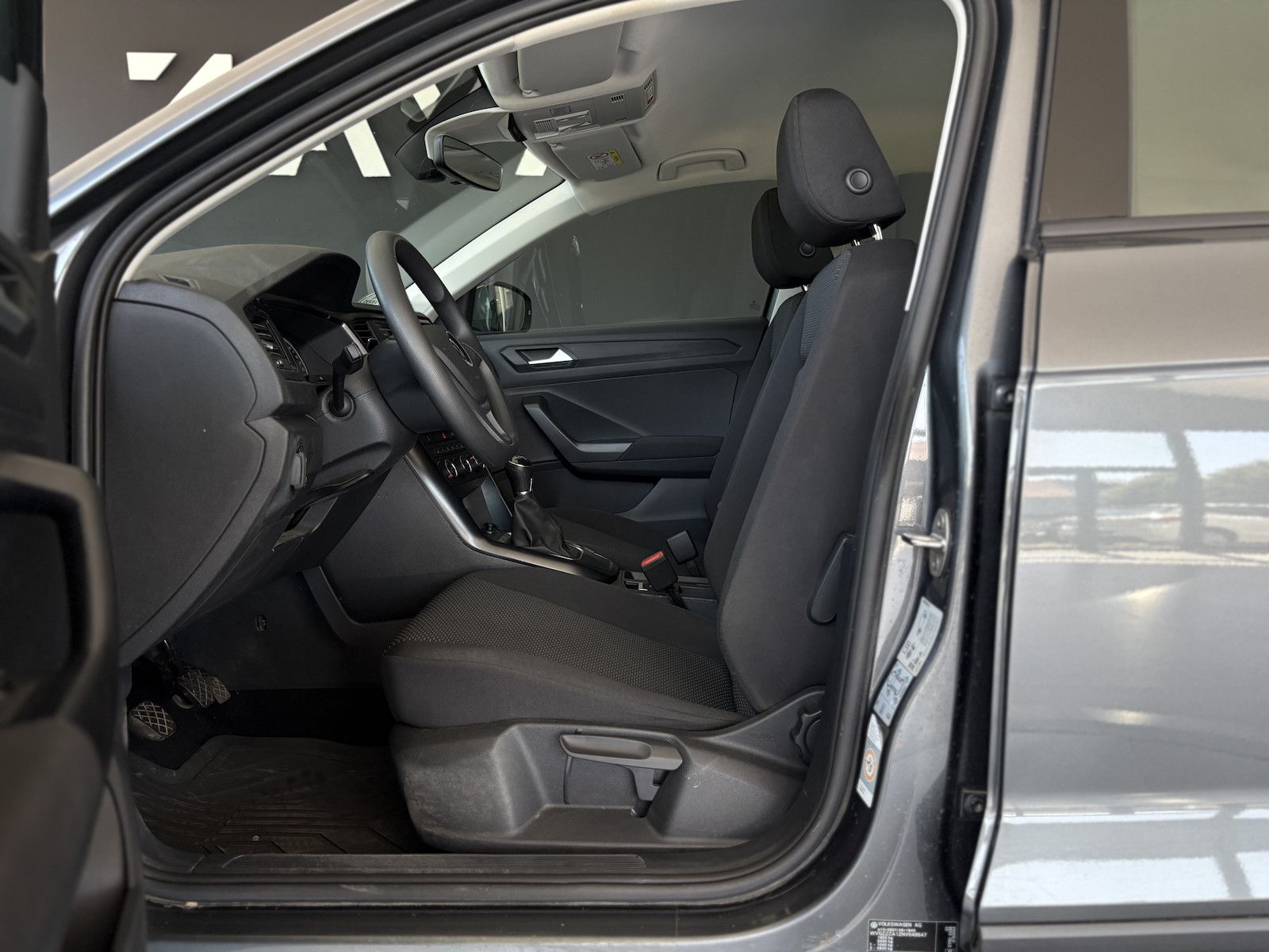Volkswagen T-Roc 2.0 TDI - Samsaru's Car Outlet
