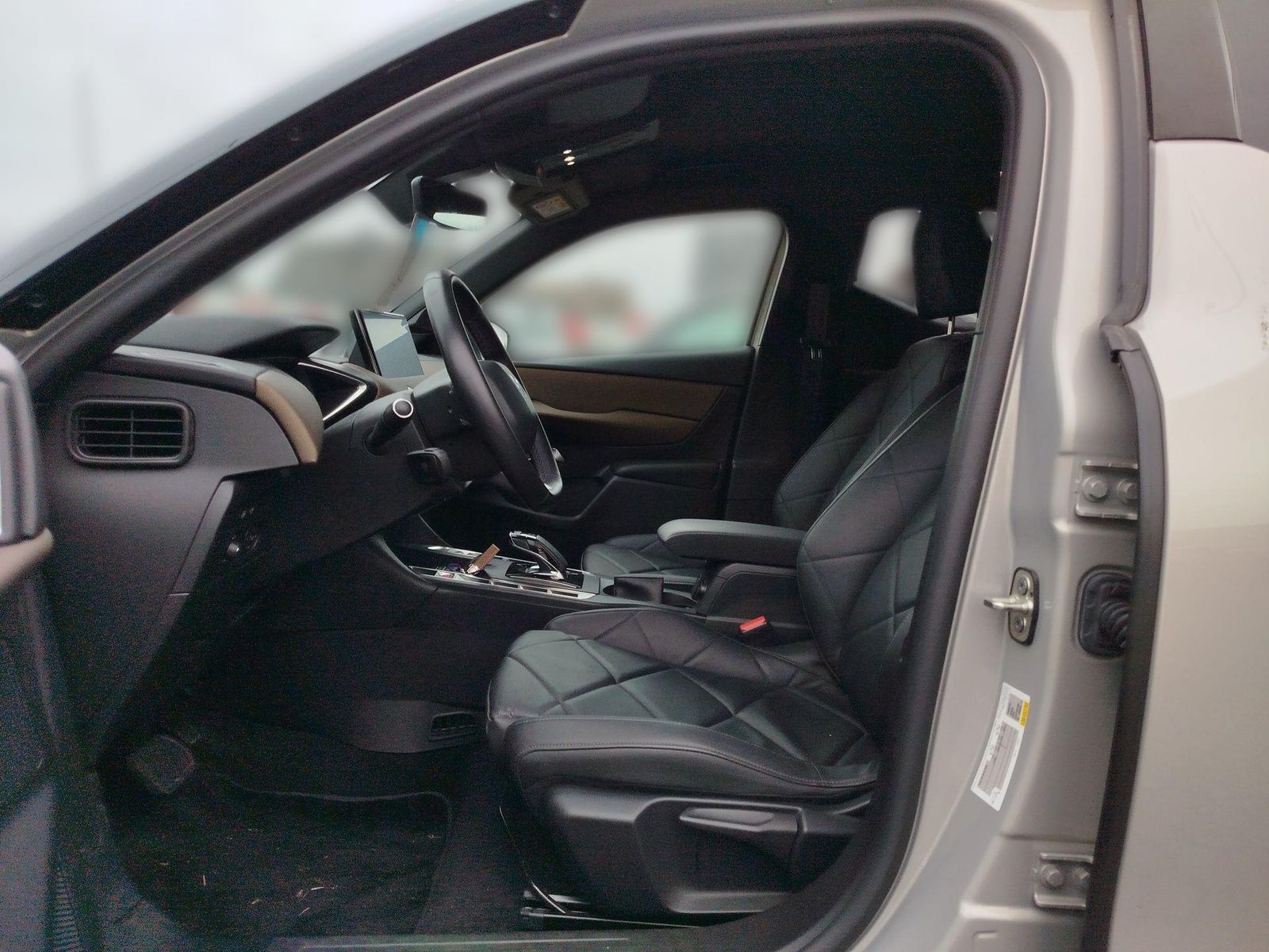 DS Automobiles DS3 CROSSBACK SOCHIC E-TENSE,LEASING MÖGLICH,LED