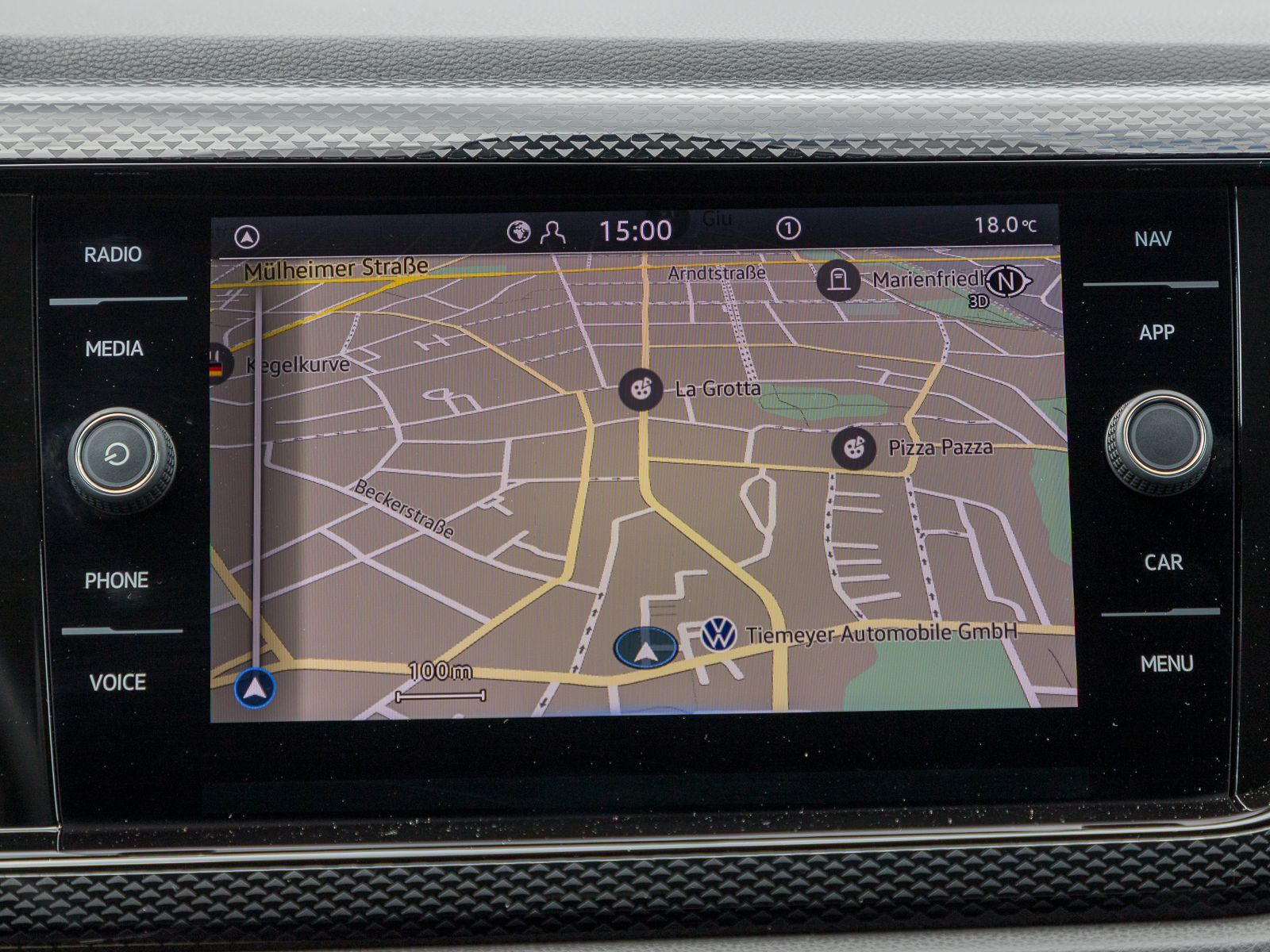 Volkswagen Taigo LIFE - Samsaru's Car Outlet