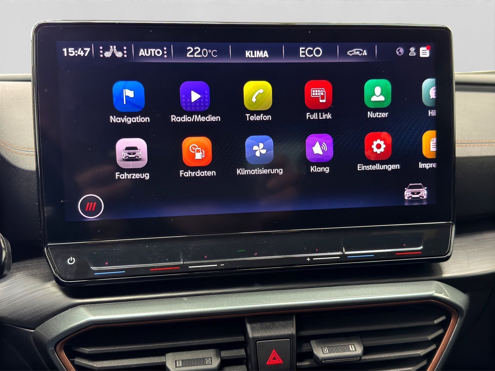 Cupra Formentor VZ eHybrid LM19 AHK eKLAPPE MATT-LACK