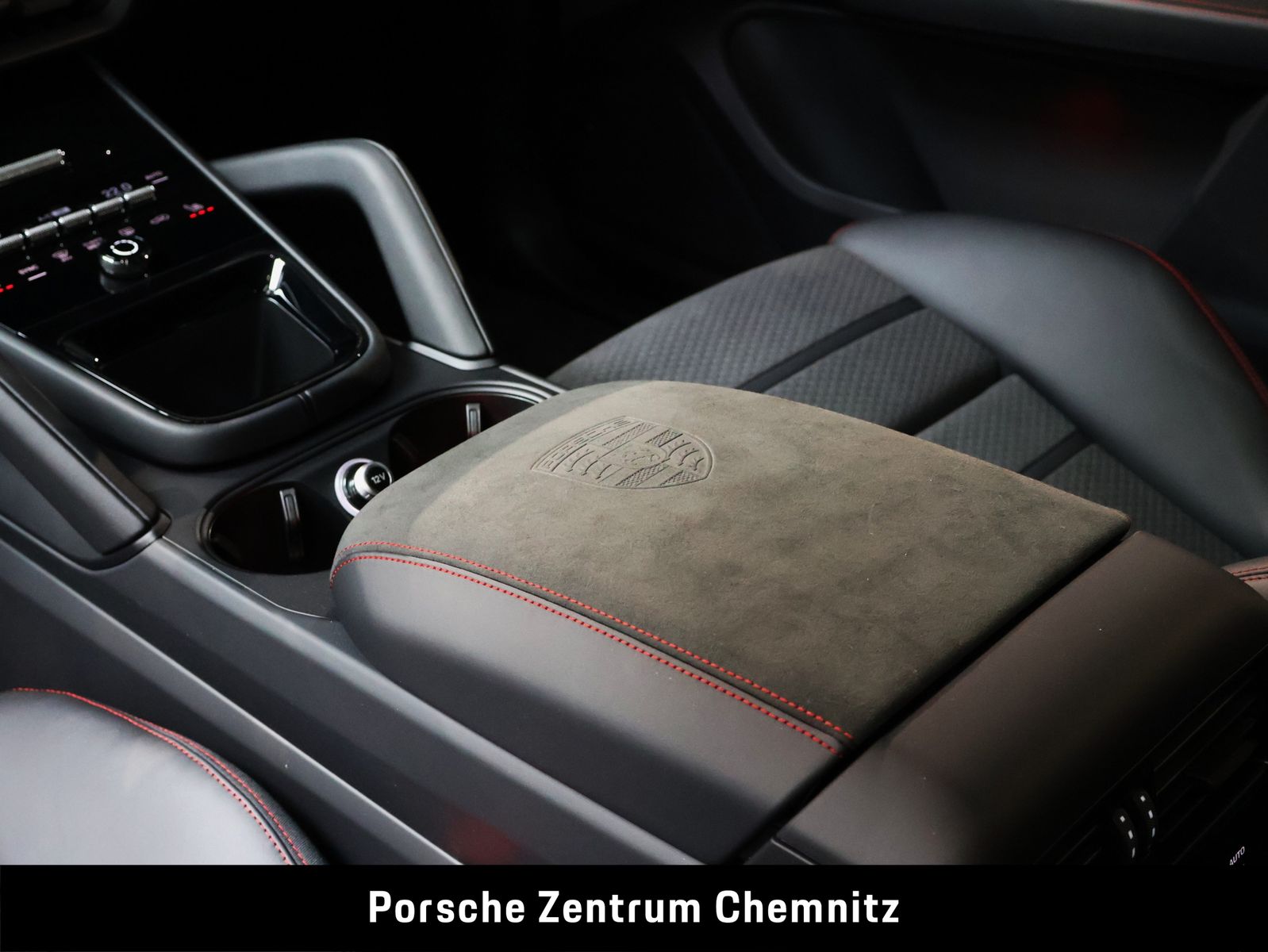 Porsche Cayenne GTS Coupé 4+1 Sitze;Sport-Design Pkt.;In