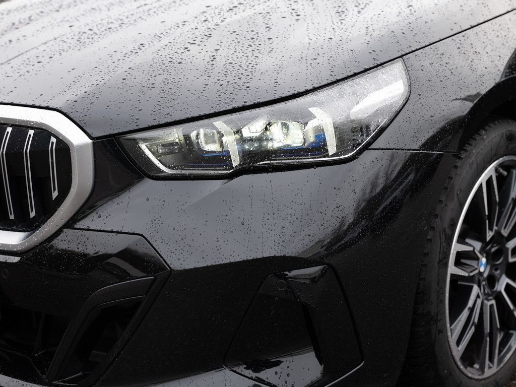BMW 520d Touring M-Sport AHK HUD LED SITZBELÜFTUNG