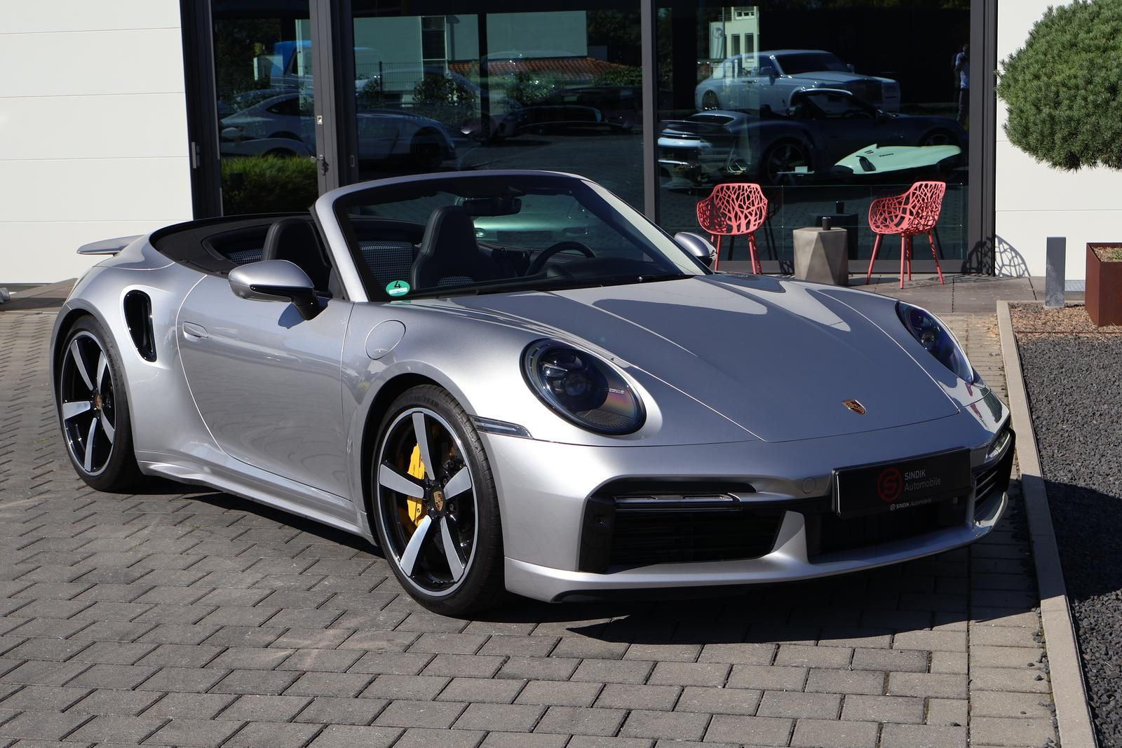 Porsche 992 - 911 Carrera Turbo S cabrio HERITAGE Manuf.