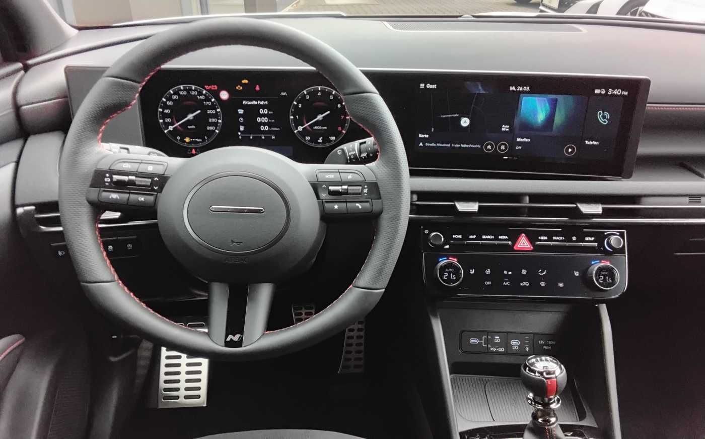 Hyundai TUCSON 1.6 T N-line - Samsaru's Car Outlet