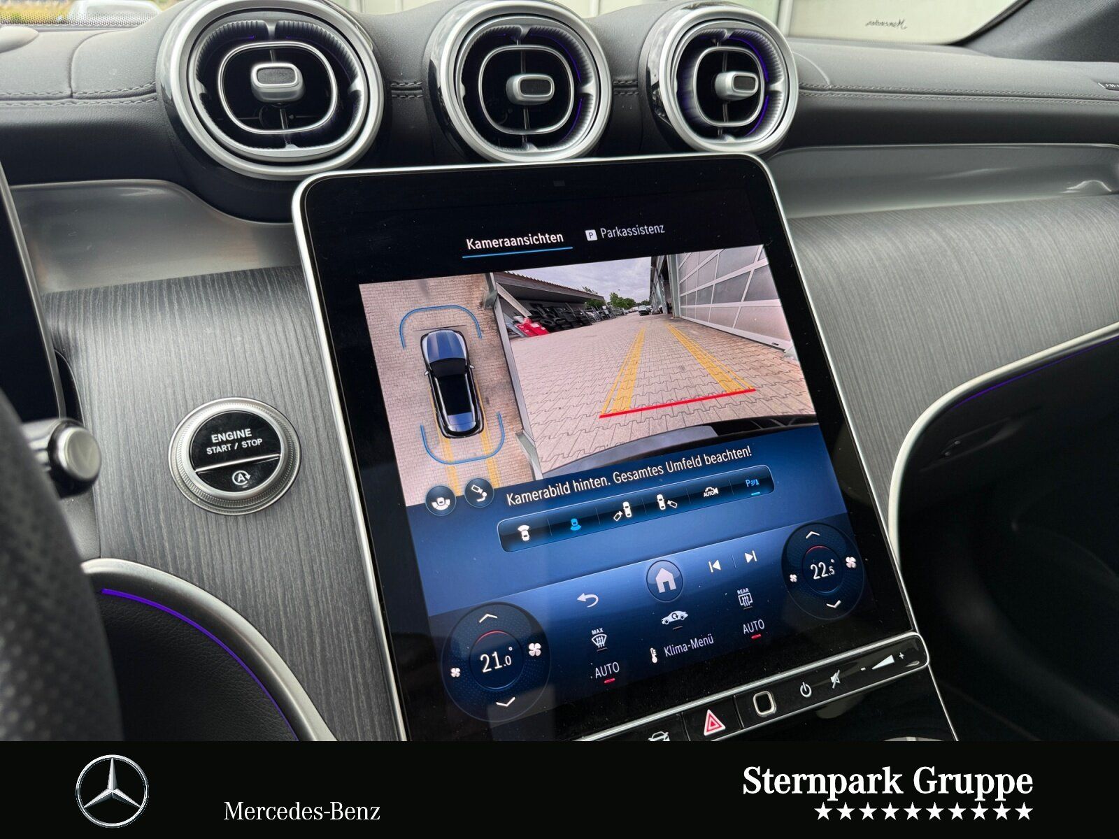 Mercedes-Benz GLC 300 d 4M AMG Distro+Pano+AHK+HuD+Massage+360