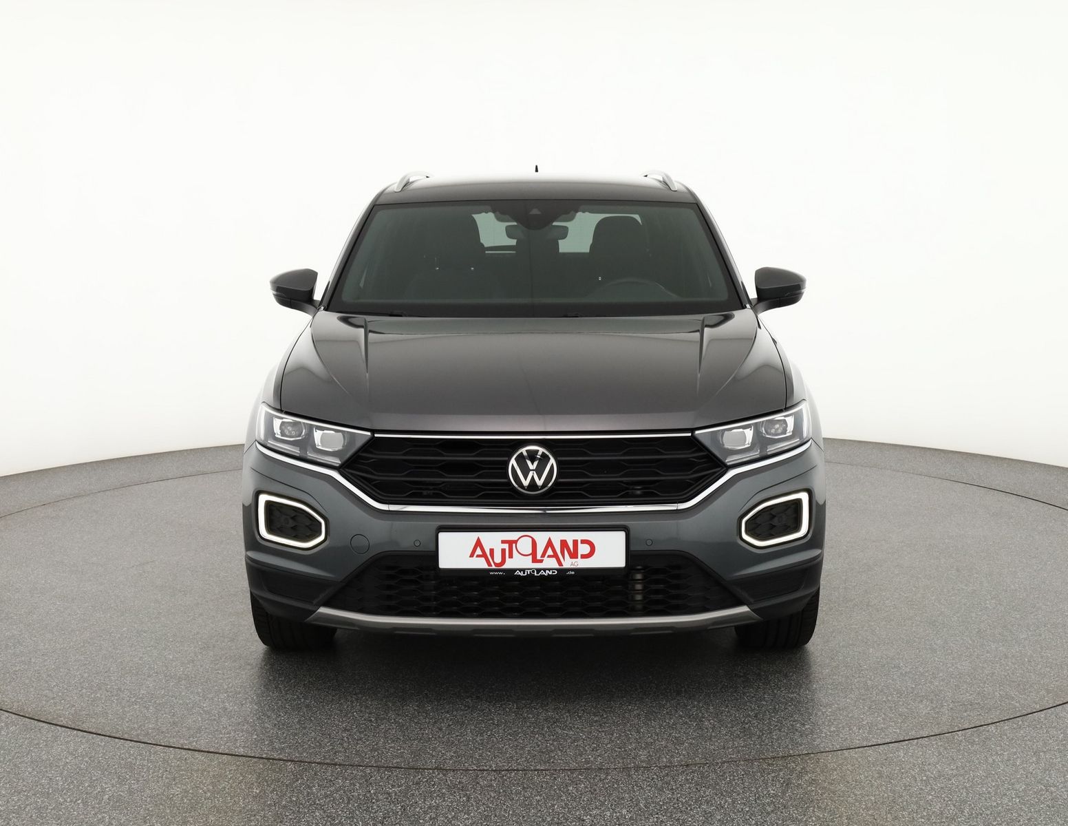 Volkswagen T-Roc 2.0 TSI 4Motion sport - Samsaru's Car Outlet