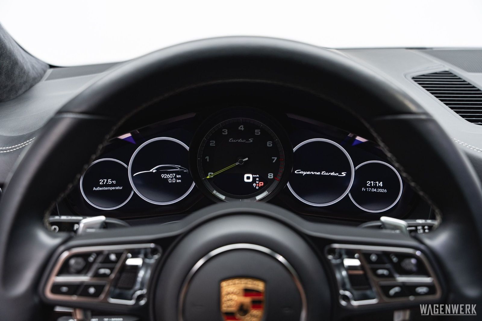 Porsche Cayenne Coupé Turbo S E-Hybrid MASSAGE AHV INNOD