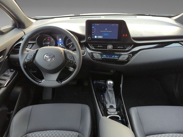 Toyota C-HR Hybrid 1.8 l VVT-i Team - Samsaru's Car Outlet