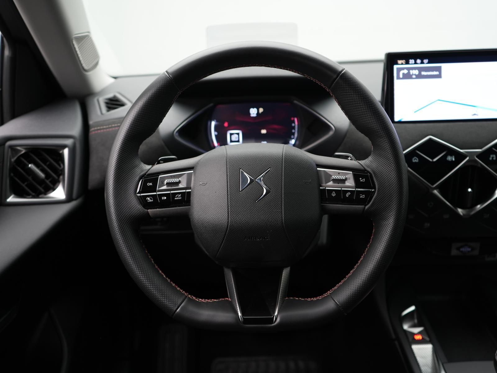 DS Automobiles DS3 Performance Line LED,NAVI,HUD,APP,ACC,TOTW