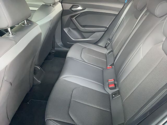 Audi A1 Sportback 35 TFSI S tronic S line - Samsaru's Car Outlet