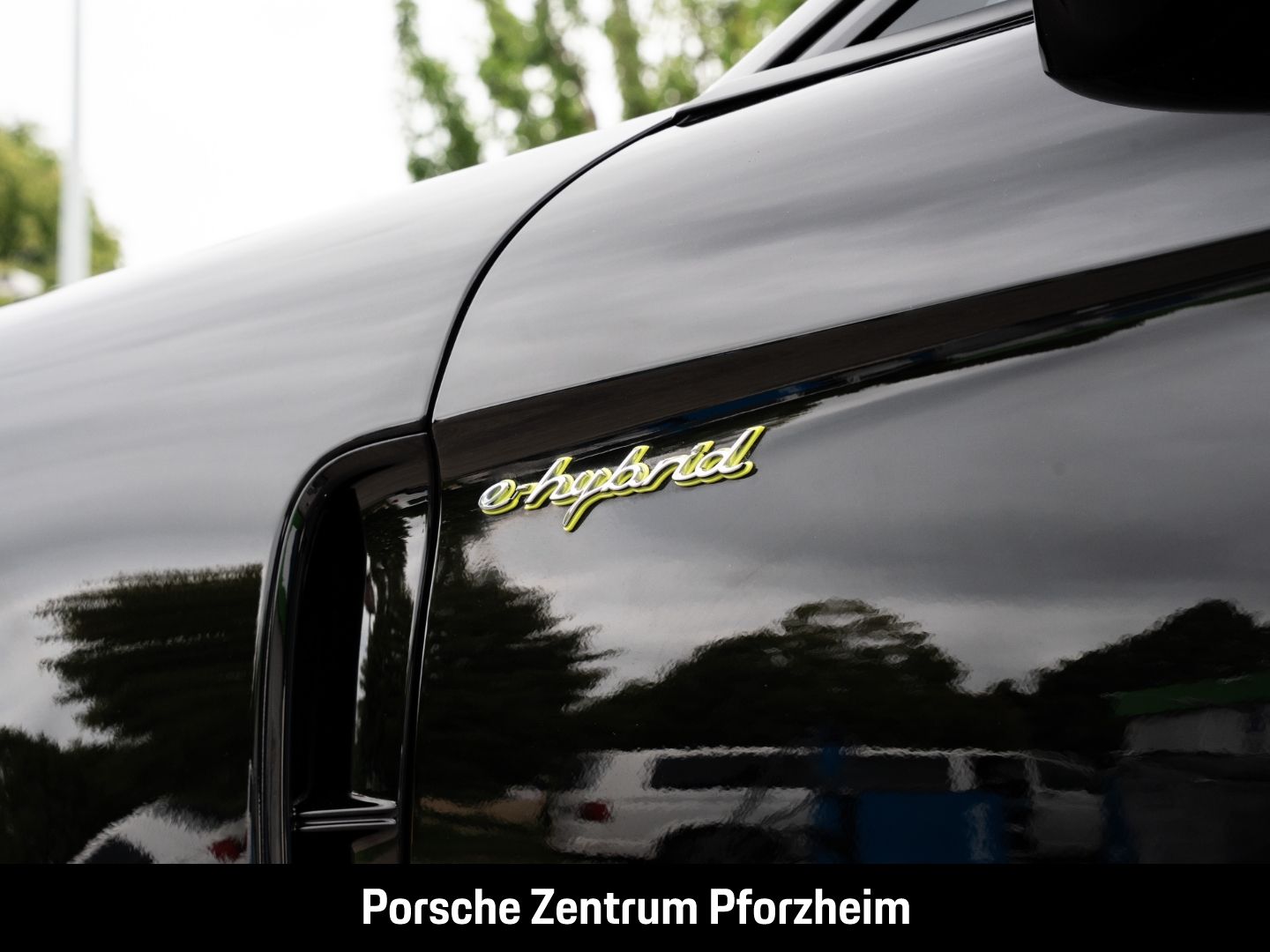 Porsche Panamera 4 E-Hybrid Sport Turismo Surround-View