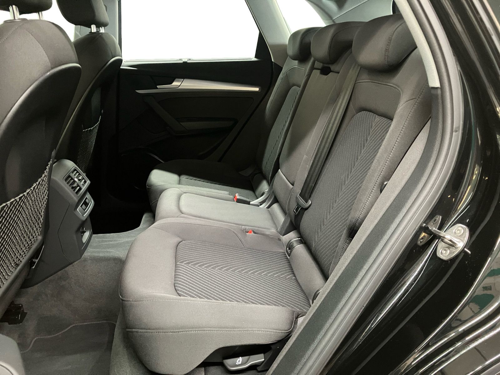Audi Q5 50 TFSIe quattro - Samsaru's Car Outlet