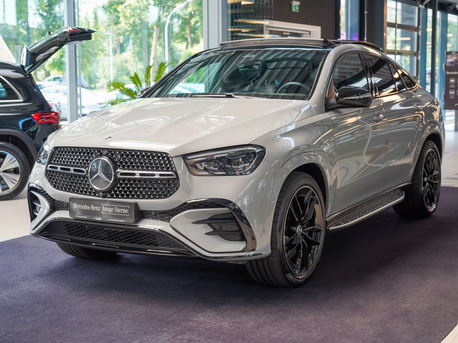 Mercedes-Benz GLE 450 d 4M Coupé AMG Line NP: 147.721€ Carbon