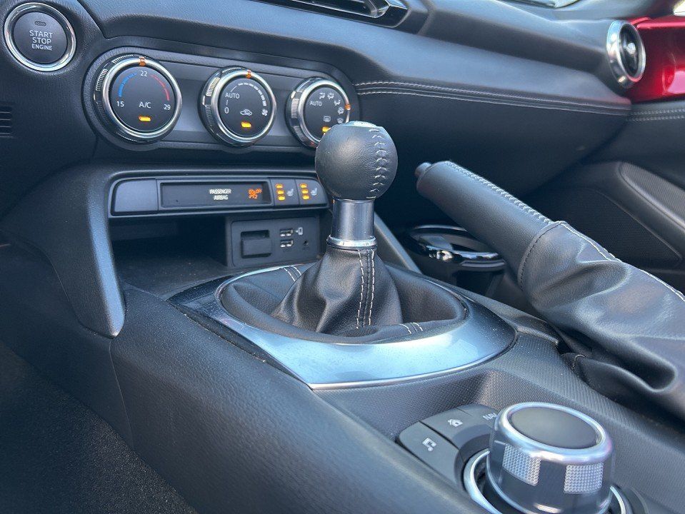 Mazda MX-5 2.0l "Selection" "ACT-P" "NAVI"