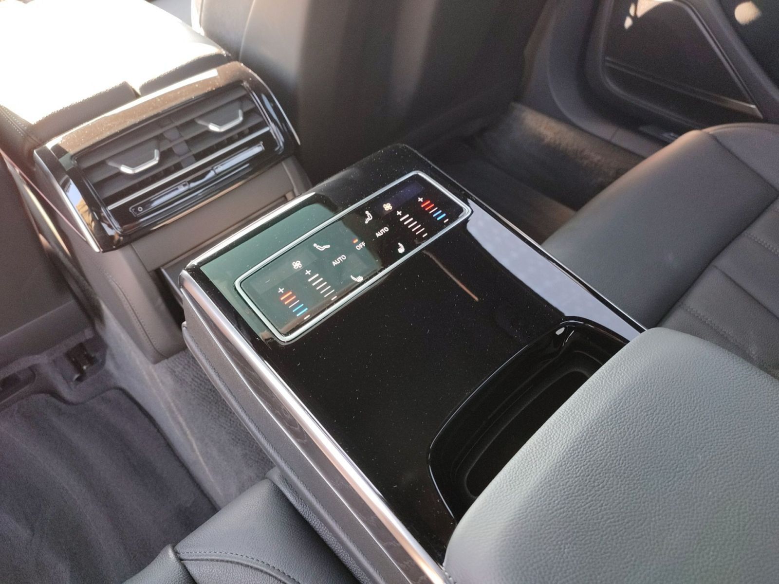 Audi A8 50 TDI quattro - Samsaru's Car Outlet