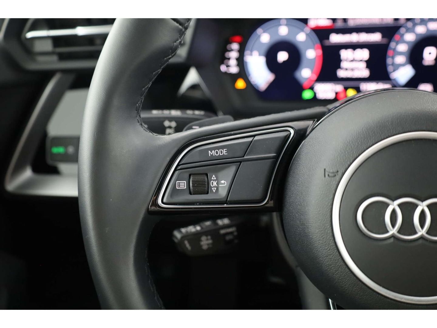 Audi A3 Sportback 30 TDI S line S-Tronic SH/GRA/PDC+