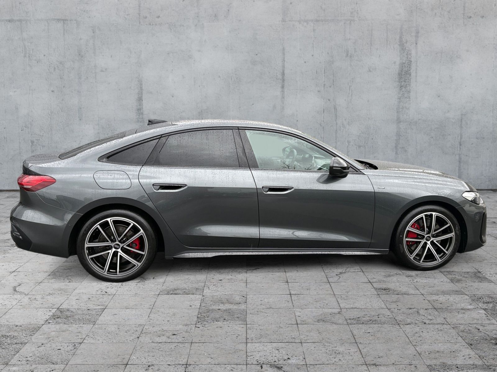 Audi A5 Lim e-hybrid 220kW S-LINE MATRIX+B&O+ACC+PANO