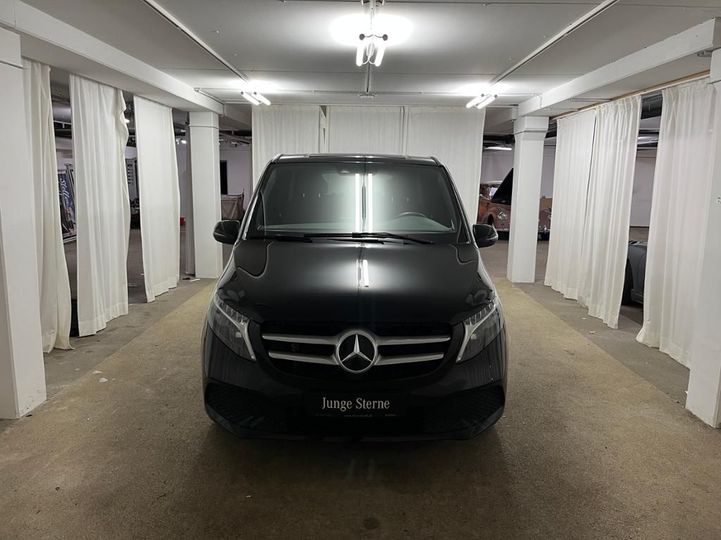 Mercedes-Benz V 300 d Avantgarde XL - Samsaru's Car Outlet
