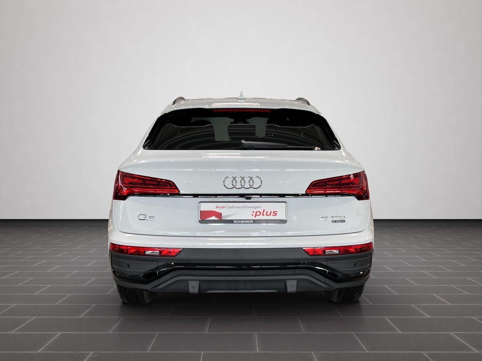 Audi Q5 Sportback advanced 45 TFSI quattro - Samsaru's Car Outlet