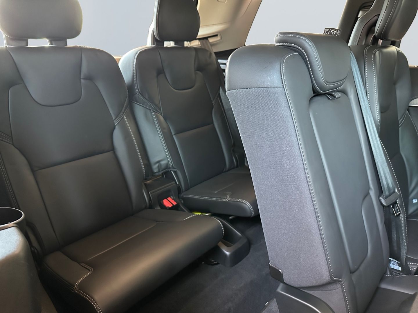 Volvo XC90 B5 AWD Plus Bright M-H *22''*StHz*Pano*360*