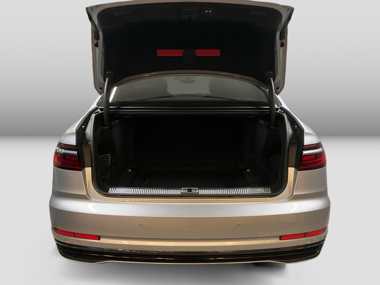 Audi A8 L 60 TFSI quattro - Samsaru's Car Outlet