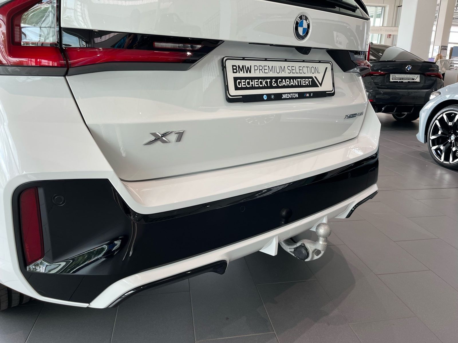 BMW X1 xDrive23i Inkl. €1.190 Zubehörbonus* M Sportp