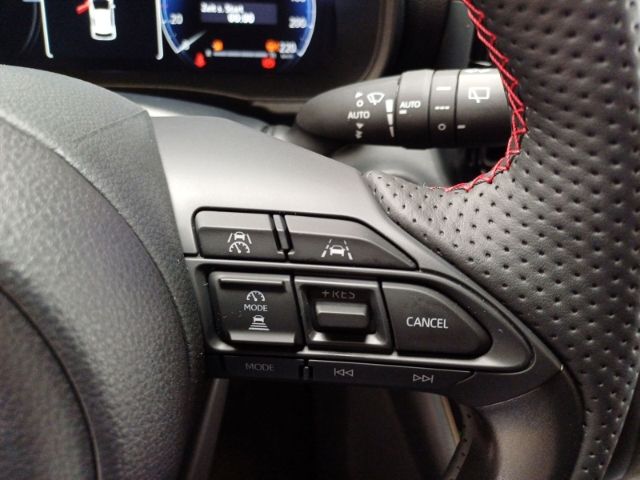 Toyota Yaris GR Sport 1.5 Dual-VVT-iE EU6e Hybrid *Safe