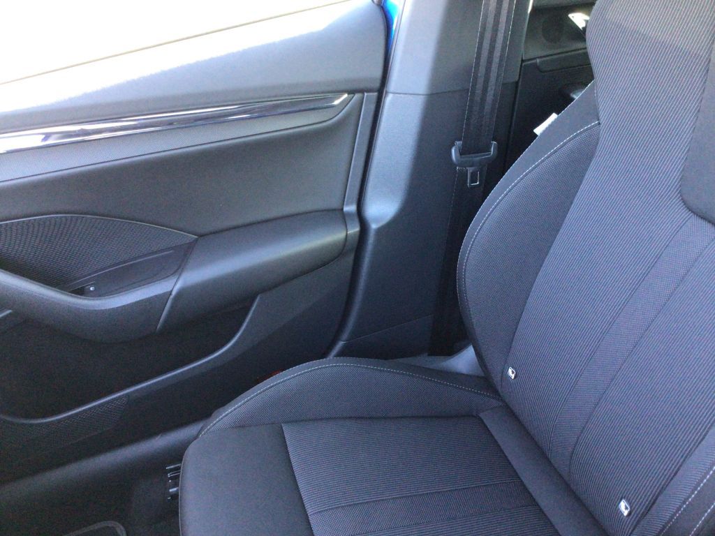 Skoda Octavia Combi 1.5 TSI Sportline - Samsaru's Car Outlet