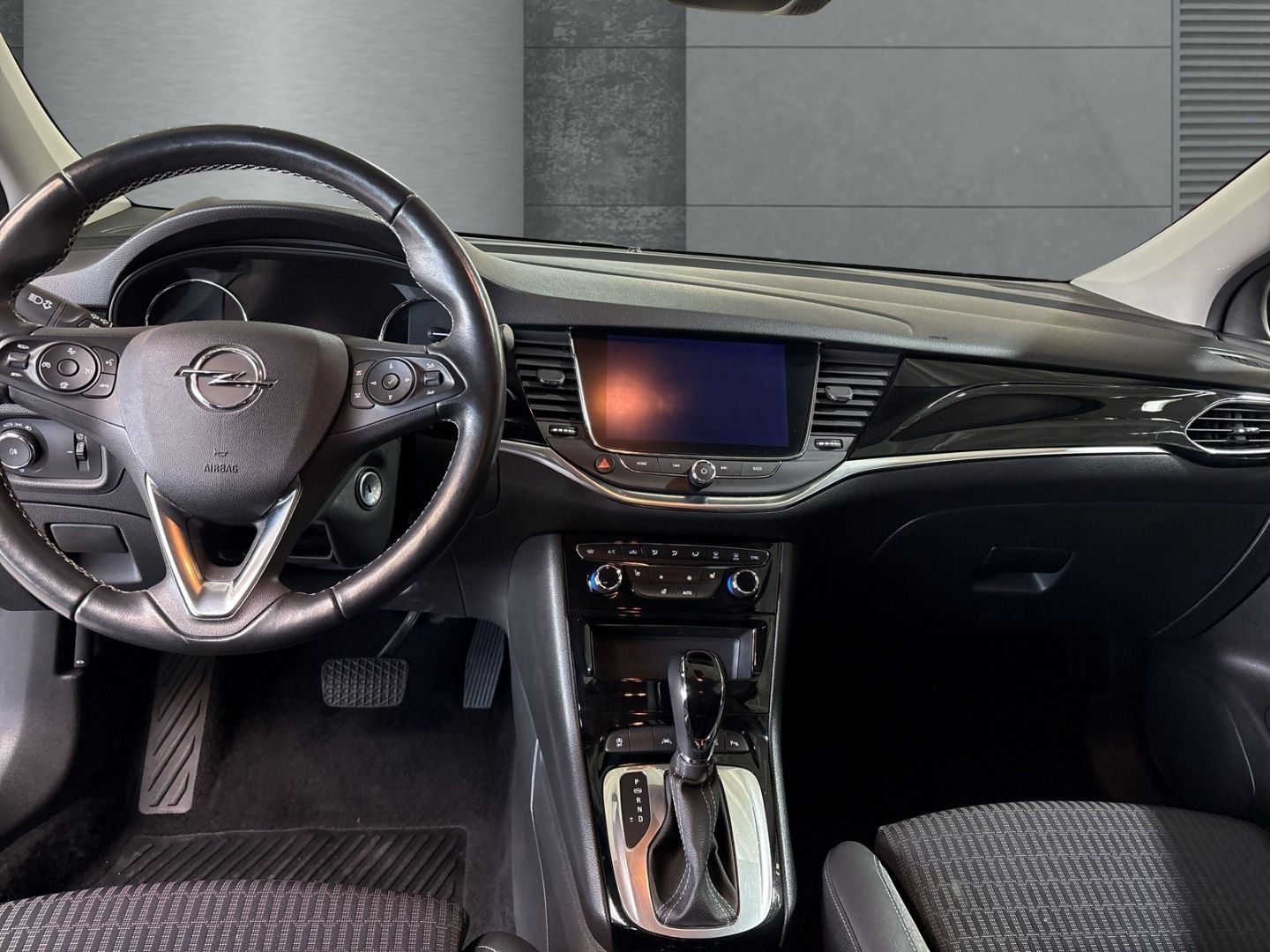 Opel Astra Elegance - Samsaru's Car Outlet