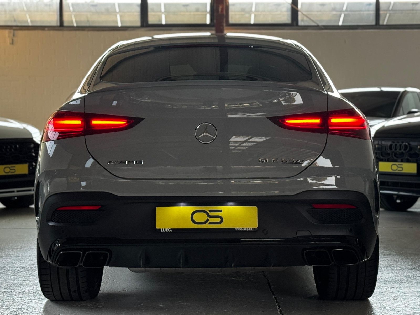 Mercedes-Benz GLE 63 S AMG 4Matic+ Coupe*Alpingrau*Carbon