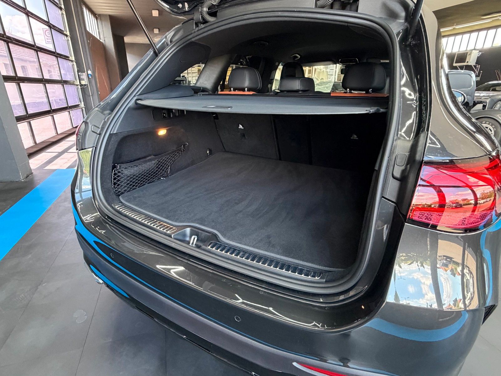 Mercedes-Benz GLC300d 4Mat9G AMG Line ehem. NP82€