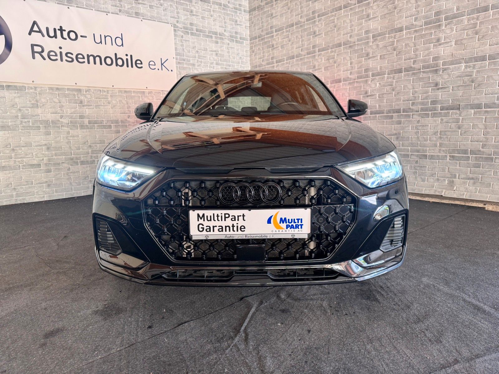 Audi A1 citycarver 35 TFSI S Line - Samsaru's Car Outlet