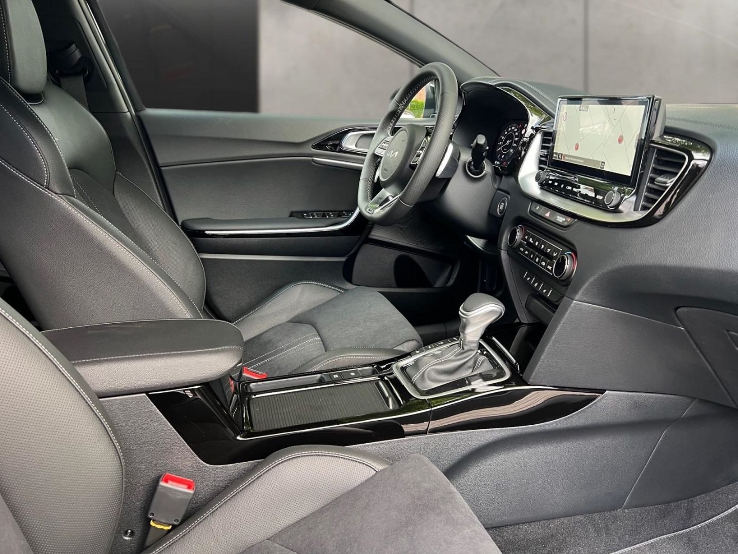 Kia ProCeed 1.5 GT-Line - Samsaru's Car Outlet