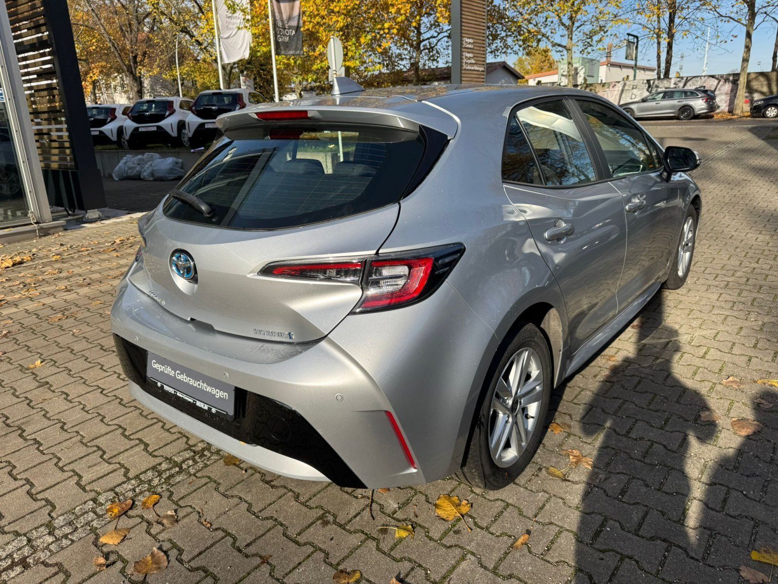 Toyota Corolla 1.8l Hybrid  Business Edition *1.HAND*WK