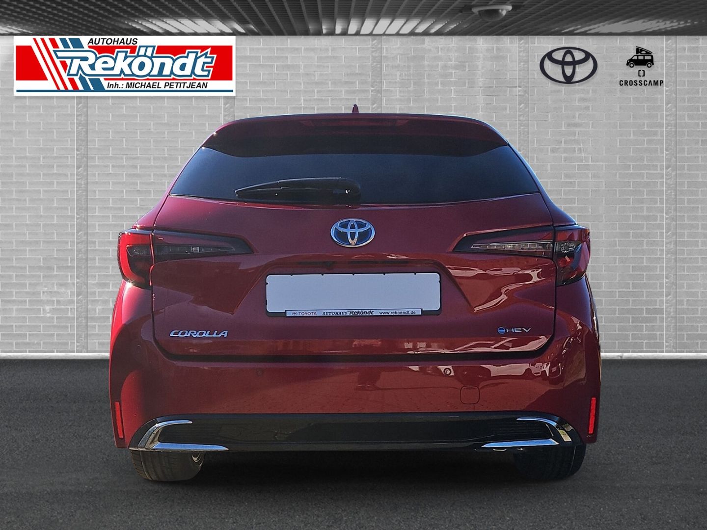 Toyota Corolla Touring Sports 2.0 Hybrid Team Deutschla